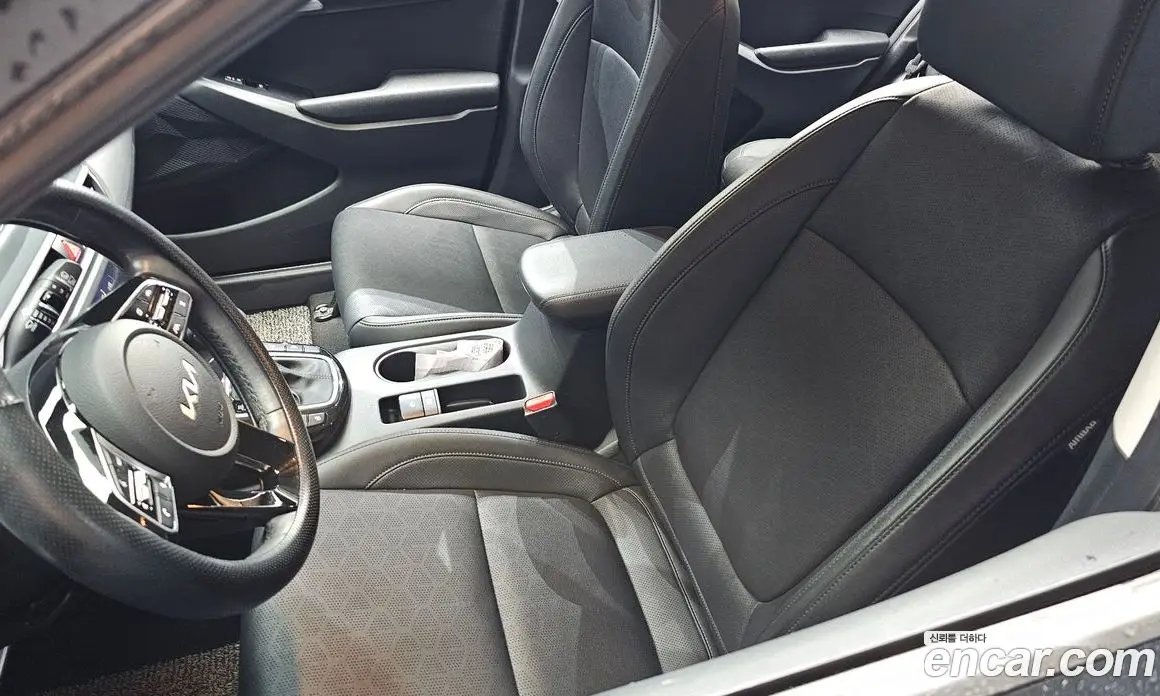 Kia Seltos 2022 1.6 автомат (гидро), фото 27