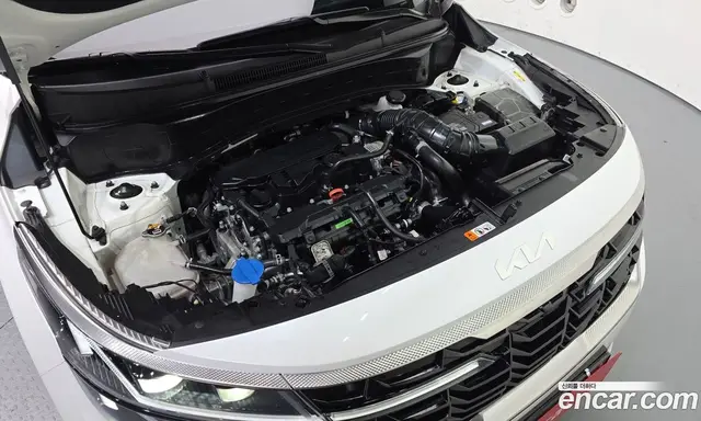Kia Seltos 2023 1.6 автомат (гидро), миниатюра 6
