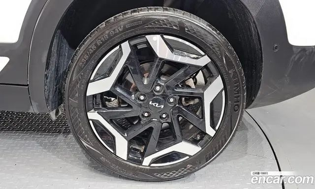 Kia Seltos 2024 1.6 автомат (гидро), миниатюра 7