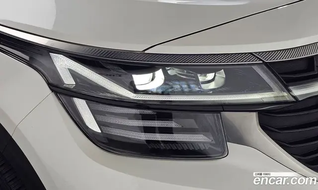 Kia Seltos 2024 1.6 автомат (гидро), миниатюра 8