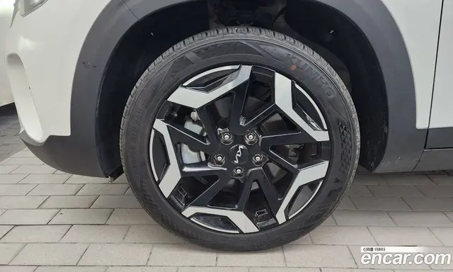 Kia Seltos 2025 1.6 автомат (гидро), миниатюра 5