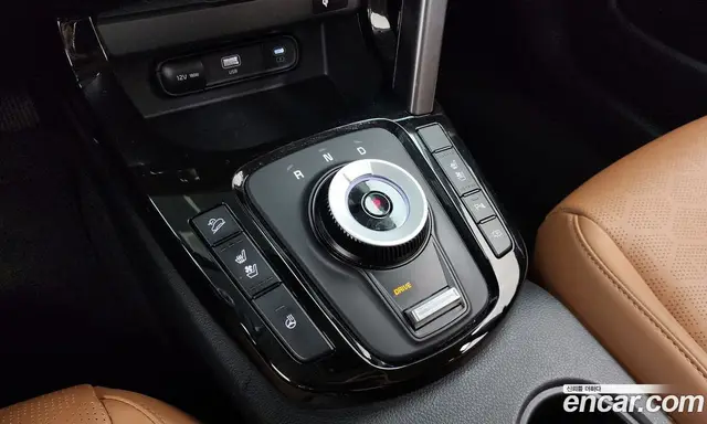 Kia Seltos 2025 1.6 автомат (гидро), миниатюра 9