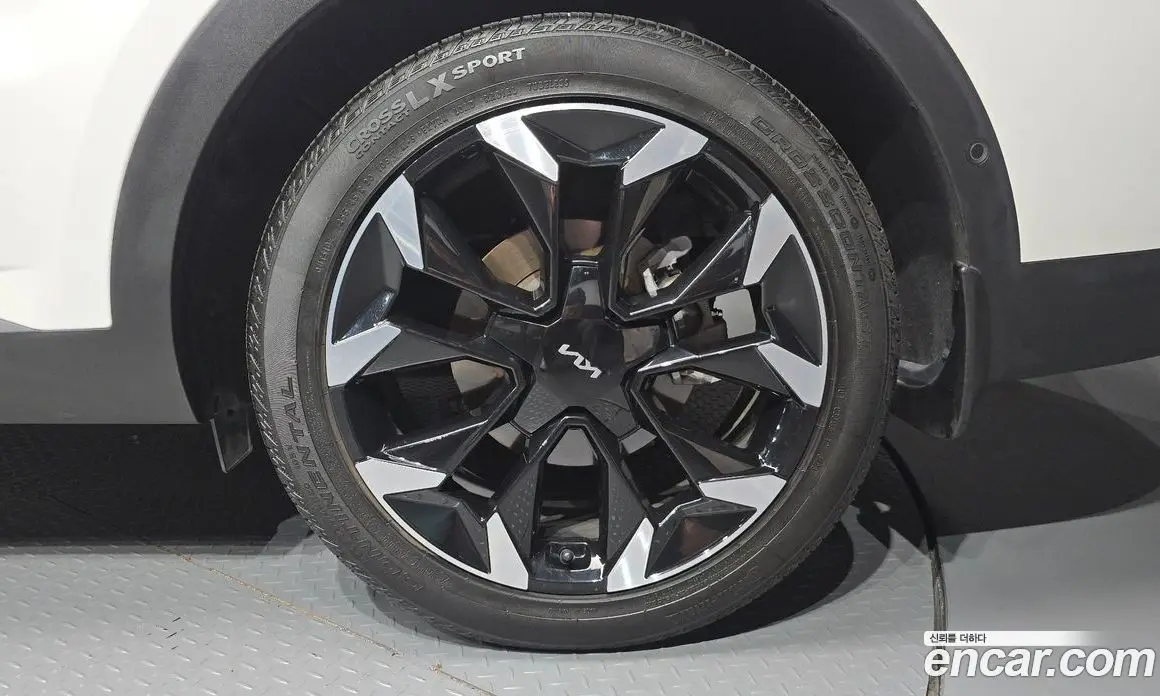 Kia Sorento 2023 2.5 автомат (гидро), фото 7