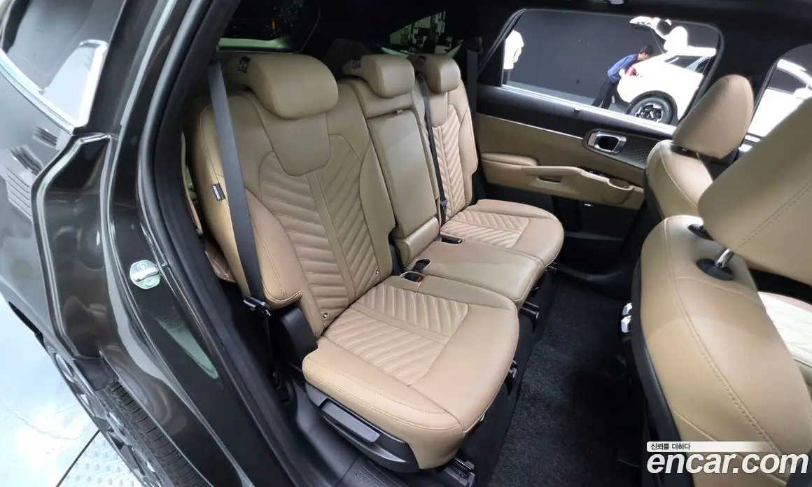 Kia Sorento 2024 2.5 автомат (гидро), фото 16