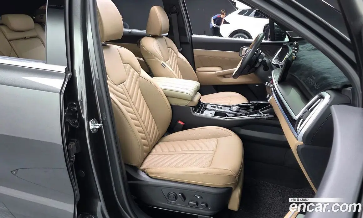 Kia Sorento 2024 2.5 автомат (гидро), фото 17