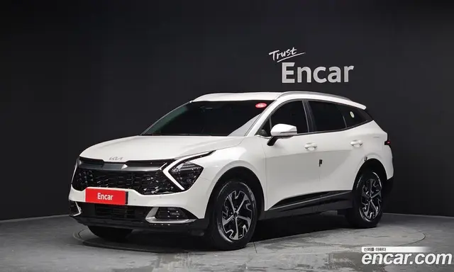 Kia Sportage 2023 1.6 автомат (гидро), миниатюра 1