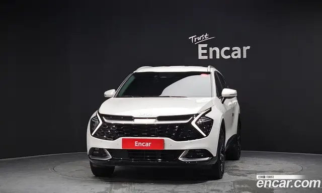 Kia Sportage 2023 1.6 автомат (гидро), миниатюра 3