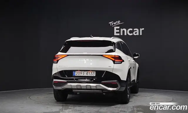 Kia Sportage 2023 1.6 автомат (гидро), миниатюра 4