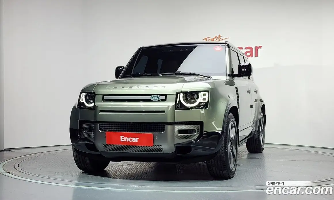 Land Rover Defender 2025 3.0 автомат (гидро), фото 3