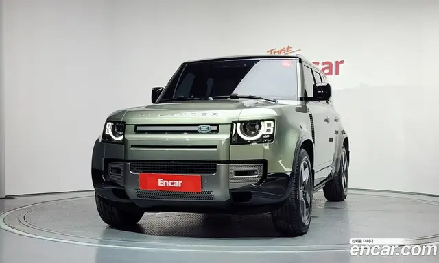 Land Rover Defender 2025 3.0 автомат (гидро), миниатюра 3