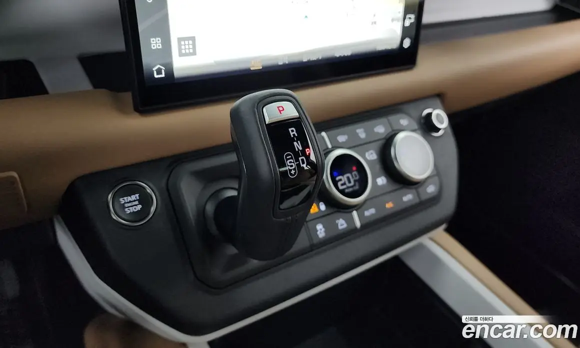 Land Rover Defender 2025 3.0 автомат (гидро), фото 9