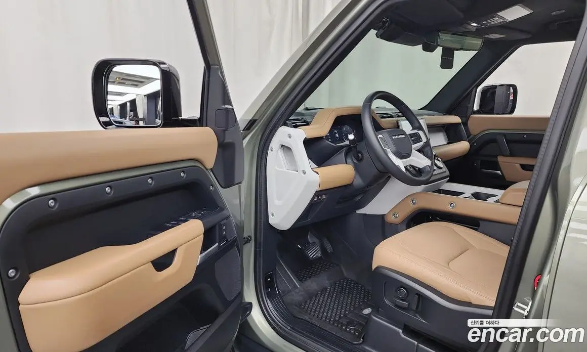 Land Rover Defender 2025 3.0 автомат (гидро), фото 10