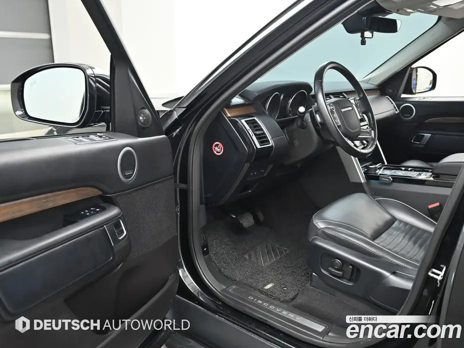 Land Rover Discovery 2017 3.0 автомат (гидро), фото 11