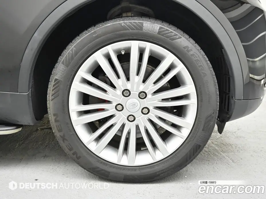 Land Rover Discovery 2017 3.0 автомат (гидро), фото 5