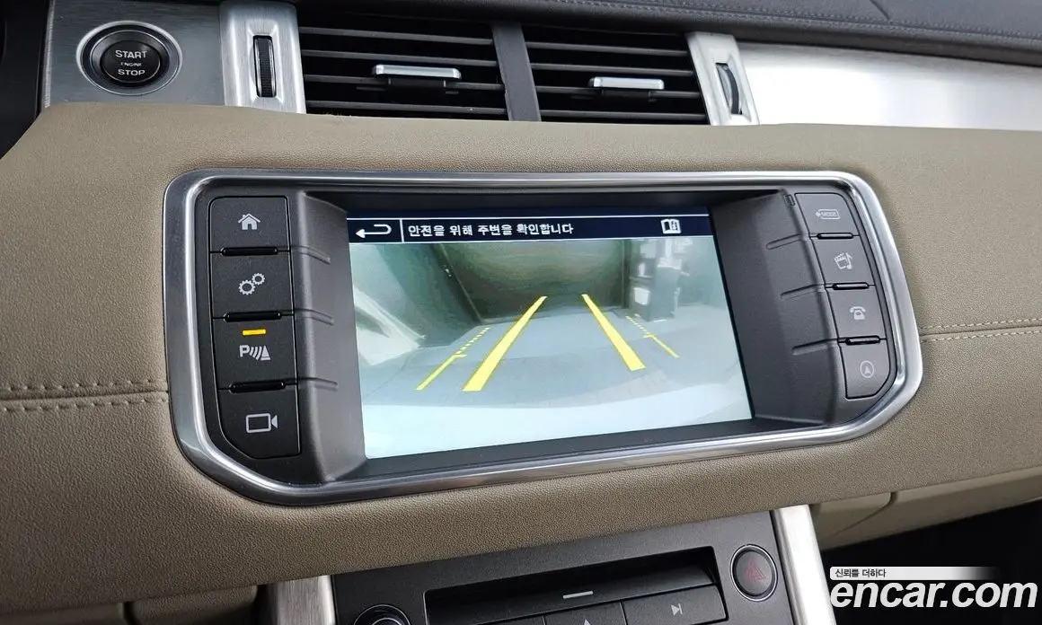 Land Rover Range Rover Evoque 2016 2.0 автомат (гидро), фото 15