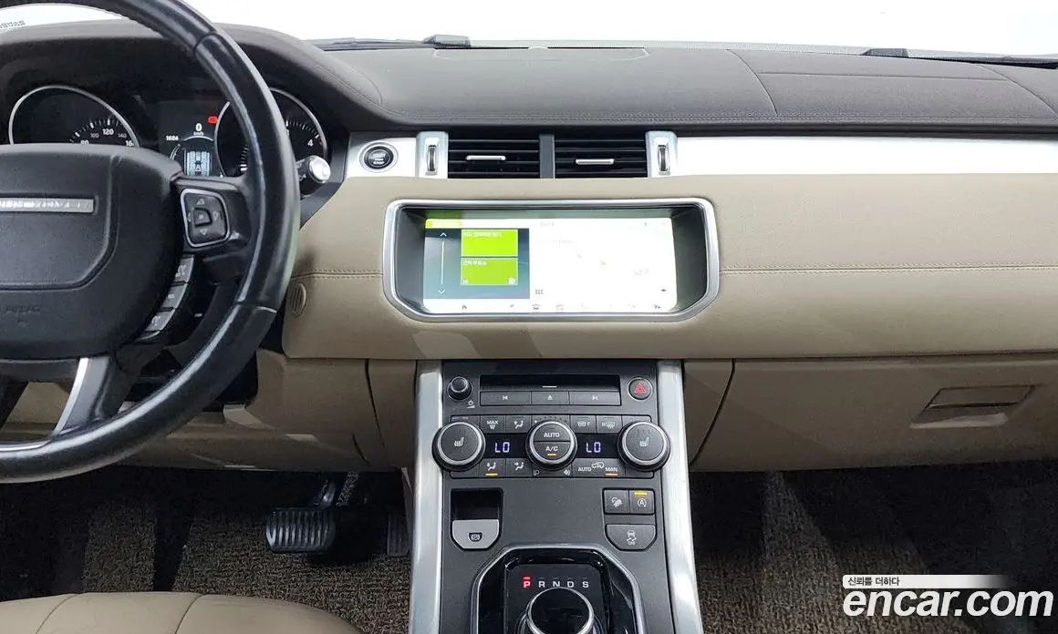 Land Rover Range Rover Evoque 2017 2.0 автомат (гидро), фото 14