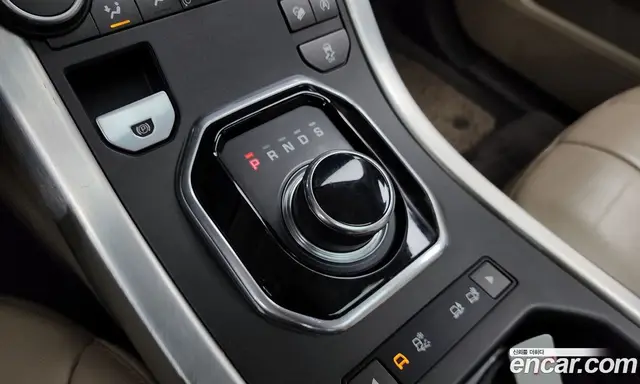 Land Rover Range Rover Evoque 2017 2.0 автомат (гидро), миниатюра 9