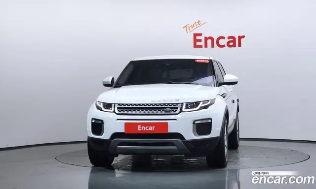 Land Rover Range Rover Evoque 2017 2.0 автомат (гидро), миниатюра 2