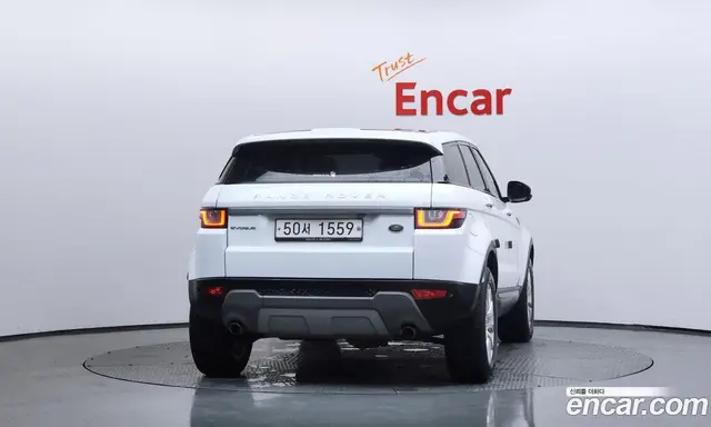 Land Rover Range Rover Evoque 2017 2.0 автомат (гидро), миниатюра 3