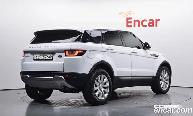 Land Rover Range Rover Evoque 2018 2.0 автомат (гидро), миниатюра 1