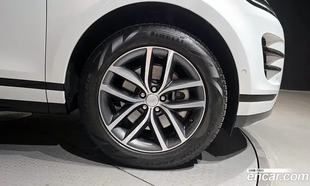 Land Rover Range Rover Evoque 2024 2.0 автомат (гидро), миниатюра 5