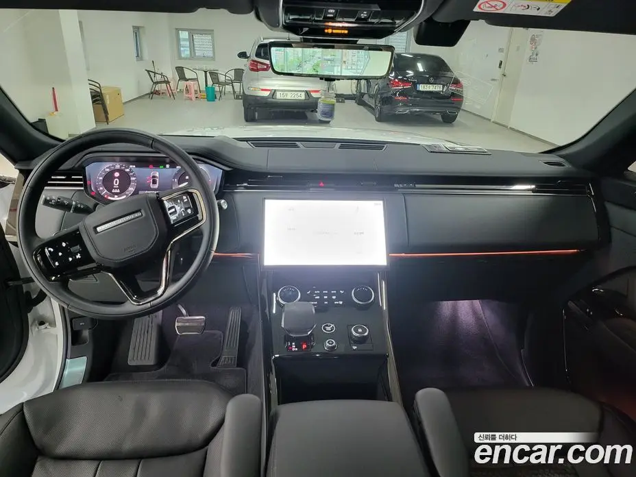 Land Rover Range Rover Sport 2023 3.0 автомат (гидро), фото 12