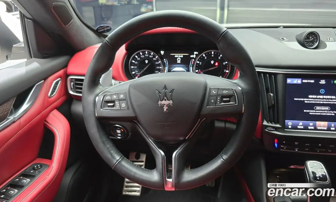 Maserati Levante 2022 2.0 автомат (гидро), фото 13