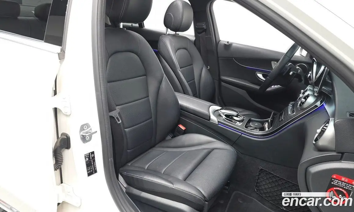 Mercedes-Benz C-Class 2019 1.9 автомат (гидро), фото 12