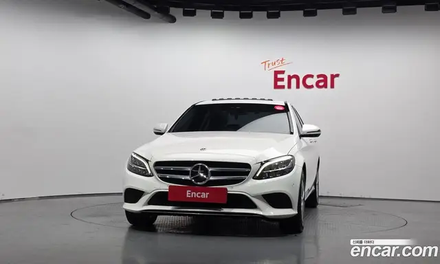 Mercedes-Benz C-Class 2019 1.9 автомат (гидро), миниатюра 3
