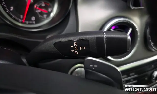 Mercedes-Benz CLA-Class 2018 2.0 автомат (гидро), миниатюра 12