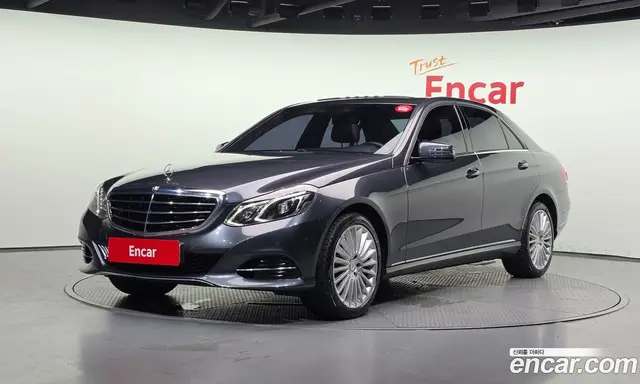 Mercedes-Benz E-Class 2016 3.5 автомат (гидро), миниатюра 1