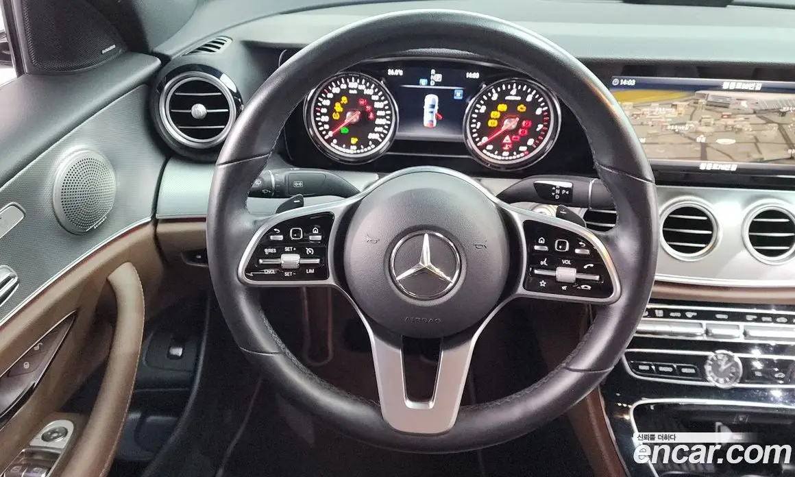 Mercedes-Benz E-Class 2018 2.0 автомат (гидро), фото 19