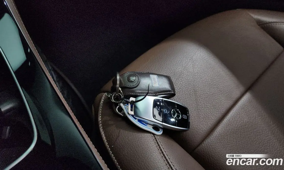 Mercedes-Benz E-Class 2018 2.0 автомат (гидро), фото 21