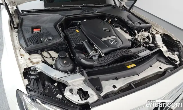 Mercedes-Benz E-Class 2018 2.0 автомат (гидро), миниатюра 6