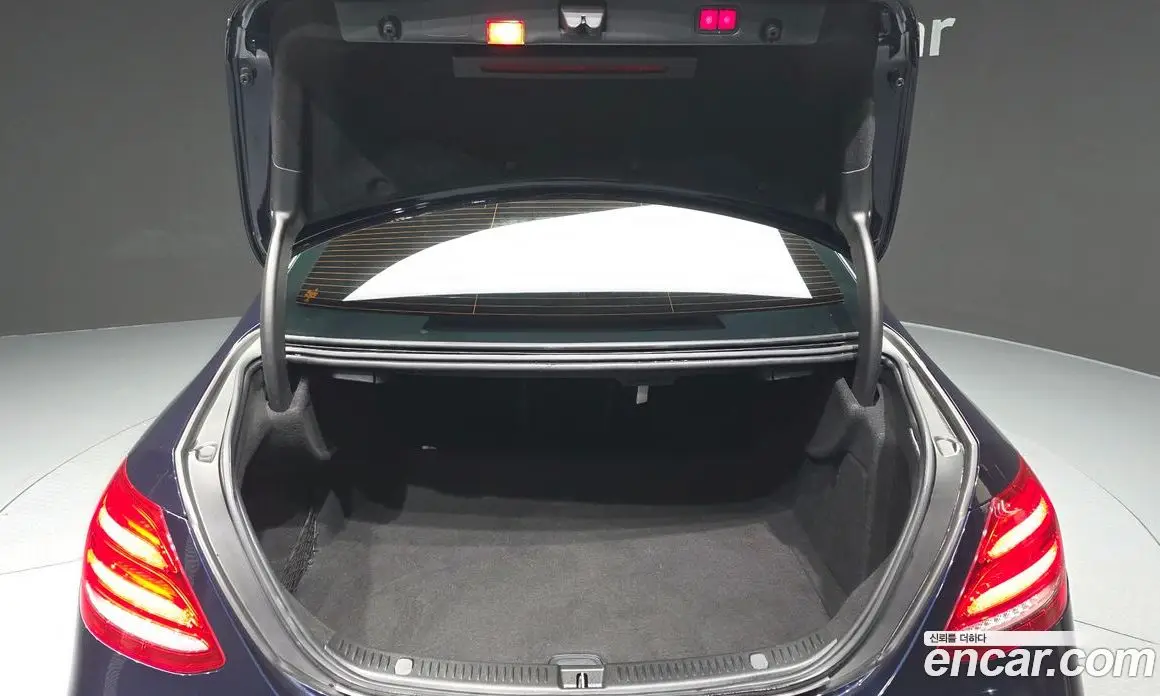 Mercedes-Benz E-Class 2019 2.0 автомат (гидро), фото 20