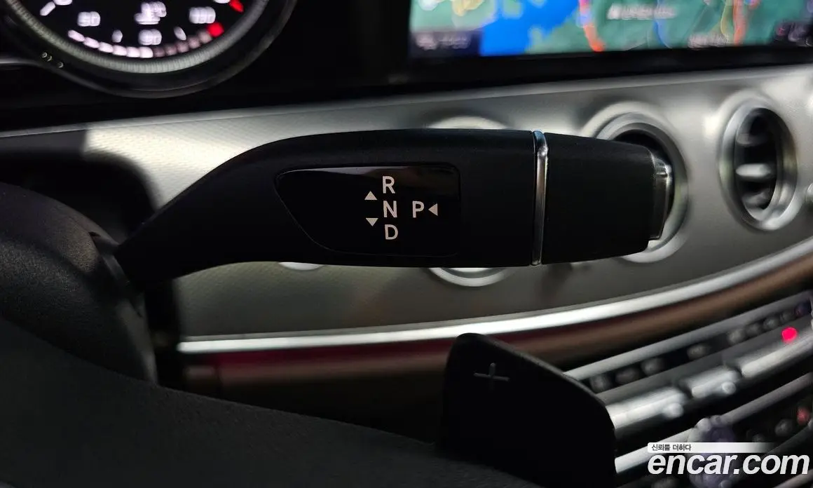 Mercedes-Benz E-Class 2019 2.0 автомат (гидро), фото 11