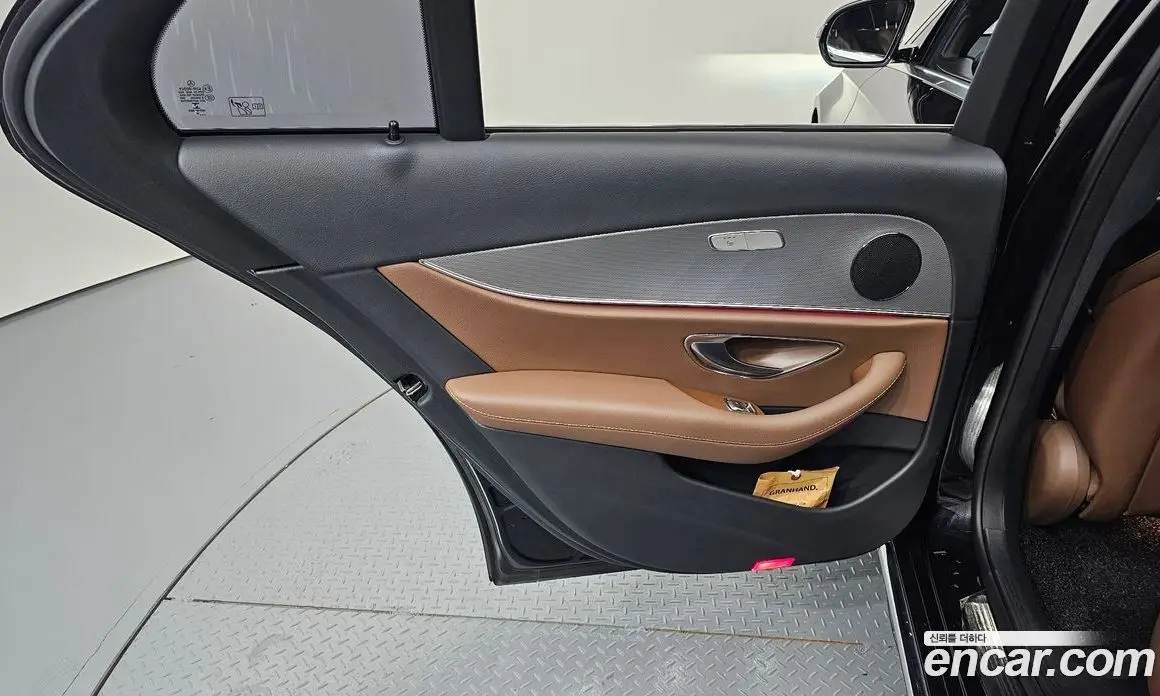Mercedes-Benz E-Class 2019 2.0 автомат (гидро), фото 14