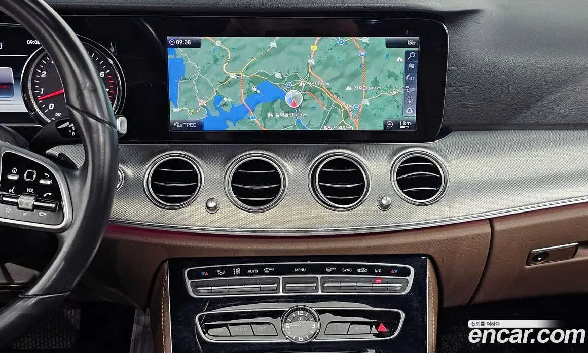 Mercedes-Benz E-Class 2019 2.0 автомат (гидро), фото 19