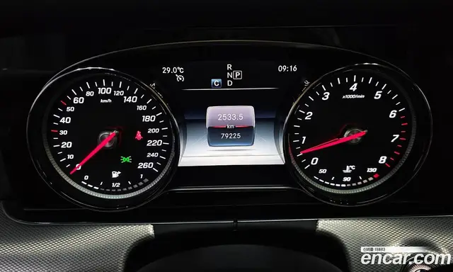 Mercedes-Benz E-Class 2019 2.0 автомат (гидро), миниатюра 10