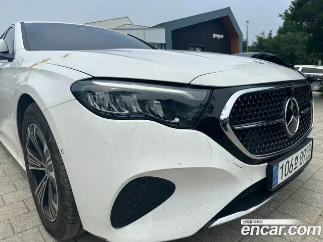 Mercedes-Benz E-Class 2024 2.0 автомат (гидро), миниатюра 1