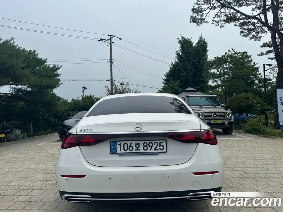 Mercedes-Benz E-Class 2024 2.0 автомат (гидро), фото 4