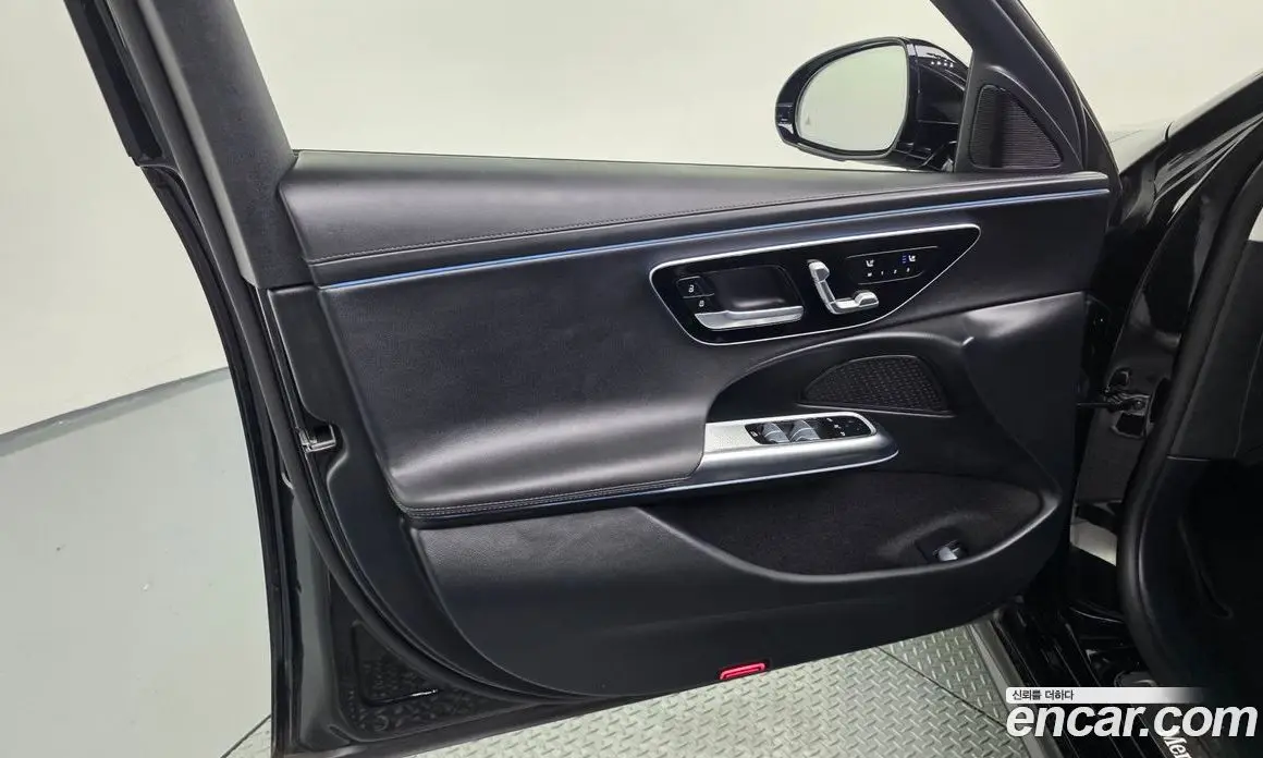 Mercedes-Benz E-Class 2024 2.0 автомат (гидро), фото 14