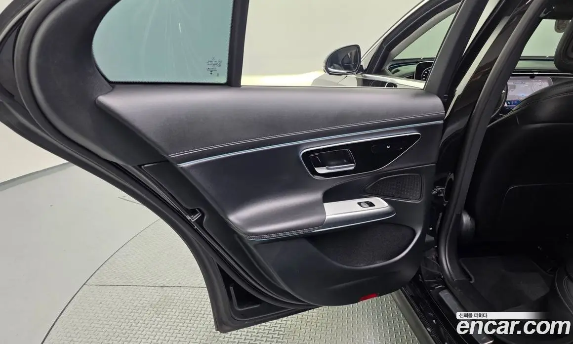 Mercedes-Benz E-Class 2024 2.0 автомат (гидро), фото 15