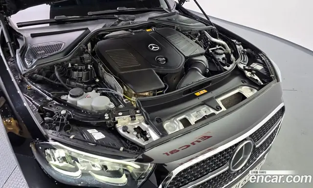 Mercedes-Benz E-Class 2024 2.0 автомат (гидро), миниатюра 6