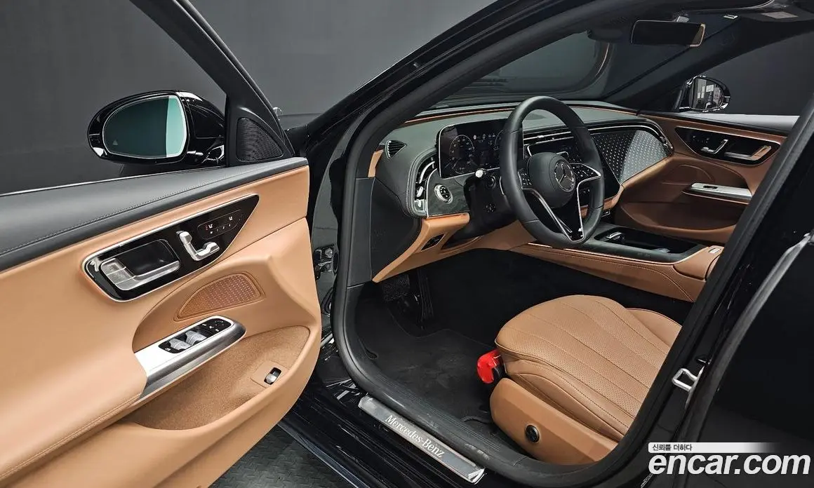 Mercedes-Benz E-Class 2025 2.0 автомат (гидро), фото 17