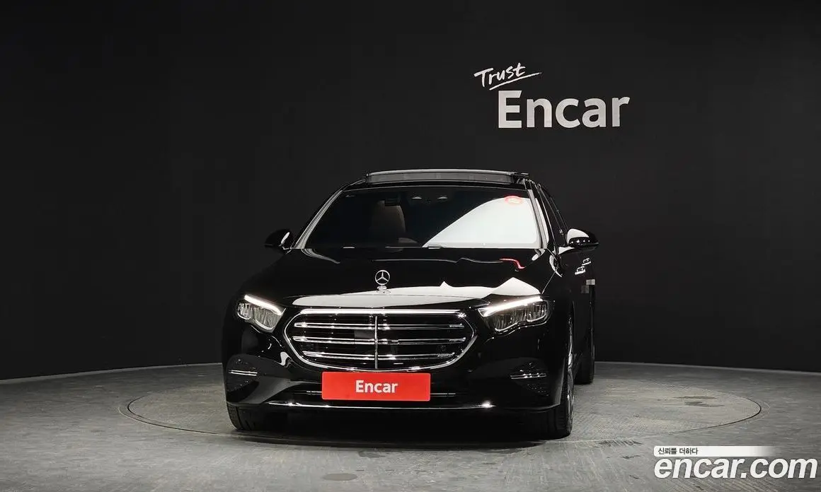 Mercedes-Benz E-Class 2025 2.0 автомат (гидро), фото 3