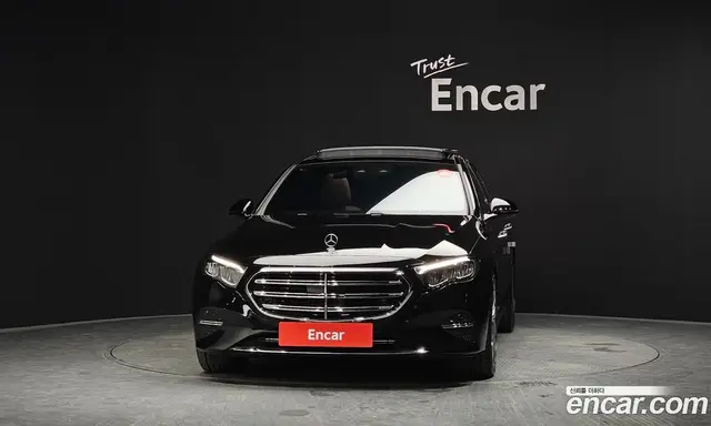 Mercedes-Benz E-Class 2025 2.0 автомат (гидро), миниатюра 3