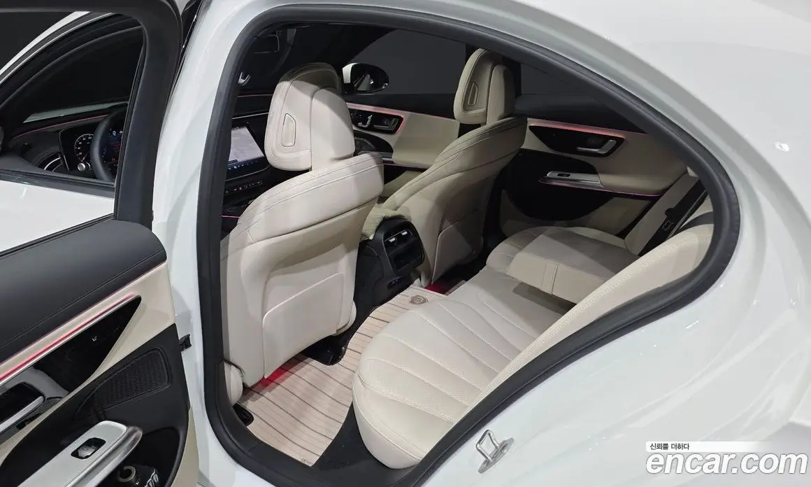 Mercedes-Benz E-Class 2026 2.0 автомат (гидро), фото 11
