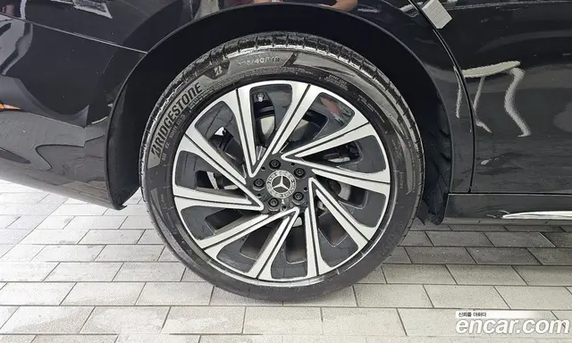 Mercedes-Benz E-Class 2026 2.0 автомат (гидро), миниатюра 5