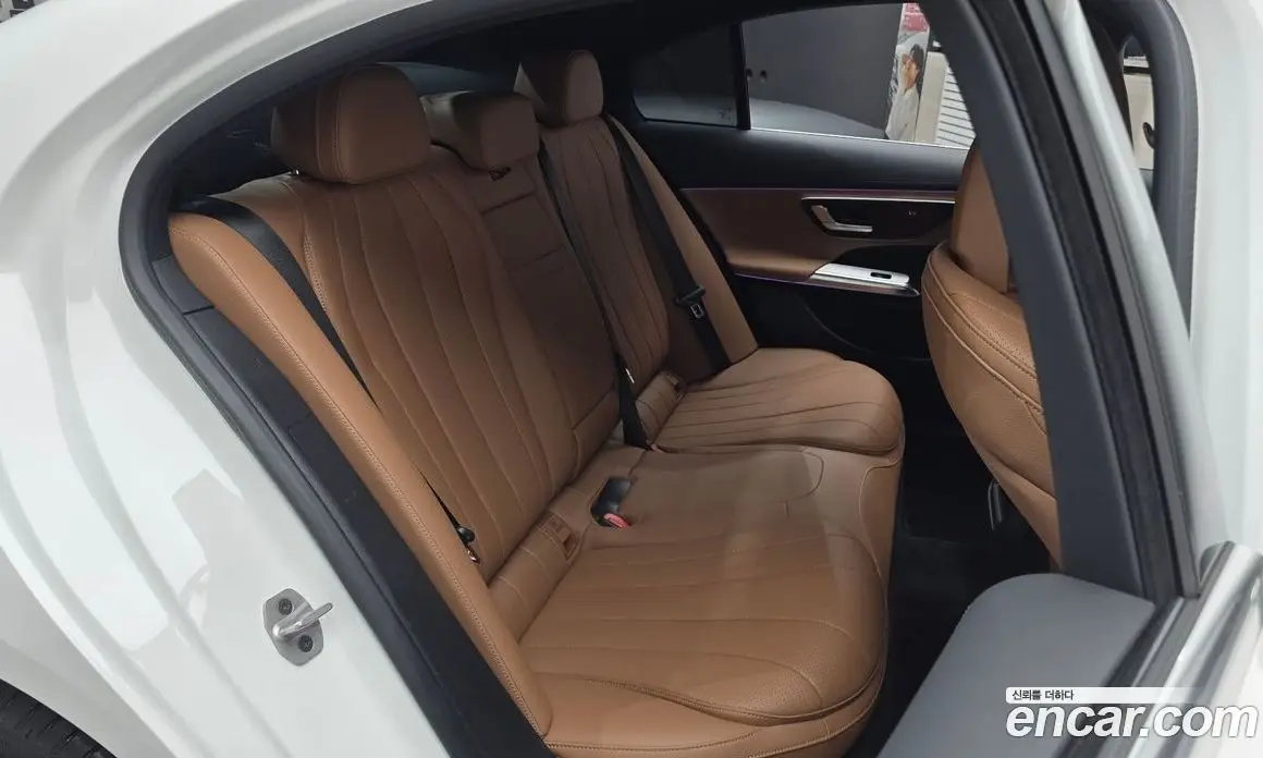 Mercedes-Benz E-Class 2026 2.0 автомат (гидро), фото 19